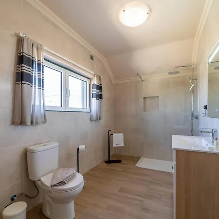 Vivenda Lemos A * Albufeira