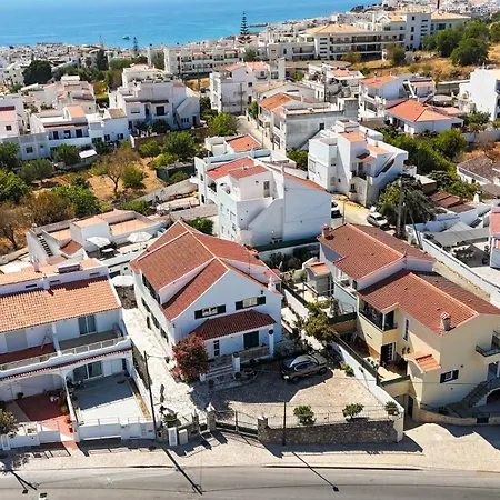 Vivenda Lemos A * Albufeira